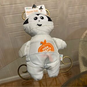 Outward Puzzle Palsz ~ Halloween  ~ Squeaky Hide Treats Inside Dog Toy 12”